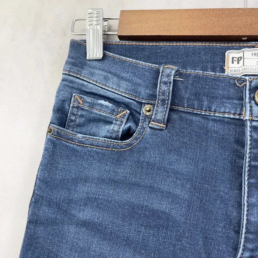 Free People Great Heights Jeans Size 24 Distressed Raw Hem Skinny Y2K Indie Boho